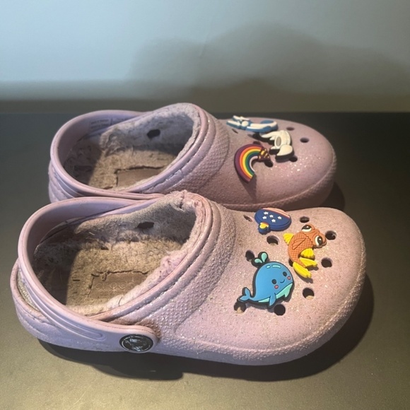 Crocs glitter faux fur toddler size 11 - Picture 3 of 5